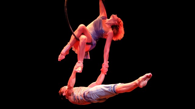 Aerial hoop duo Primavera / Воздушные гимнасты на кольце- Дуэт Примавера